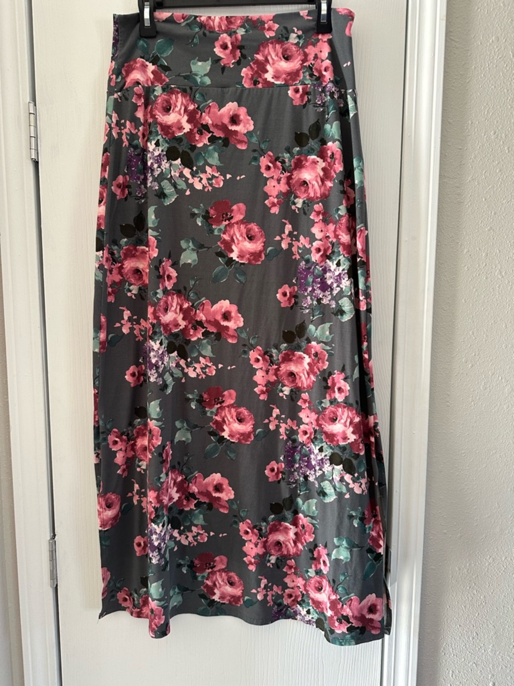 Agnes & Dora Gray Maxi Skirt with Pink Floral Print